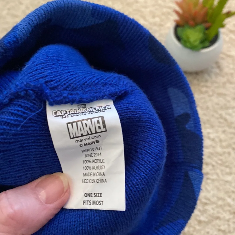 Captain America Marvels Youth Blue Camo Beanie - Like New